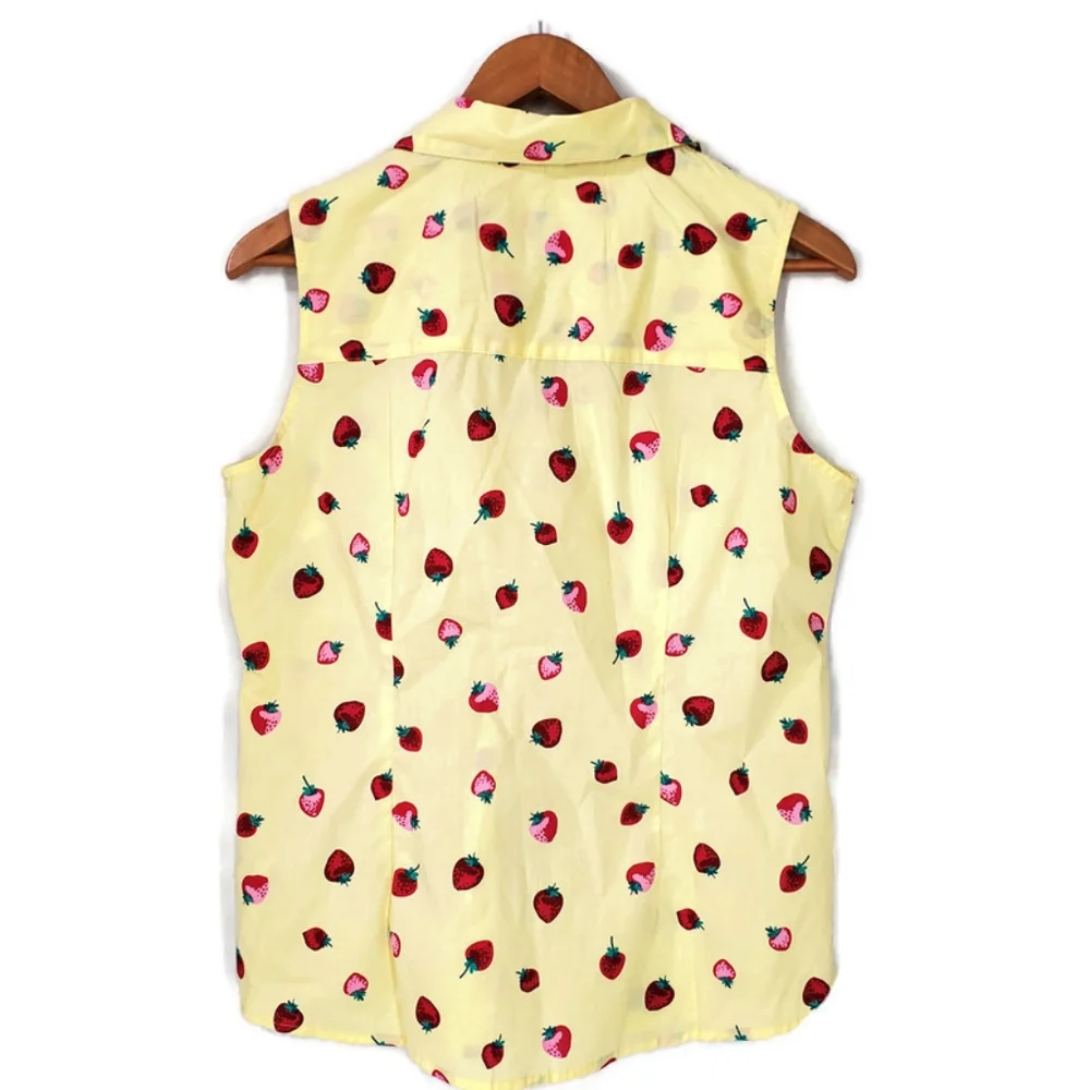 Laura Scott Stawberry Novelty Printed Button Down Sleeveless Top Yellow Size M - Picture 2 of 10